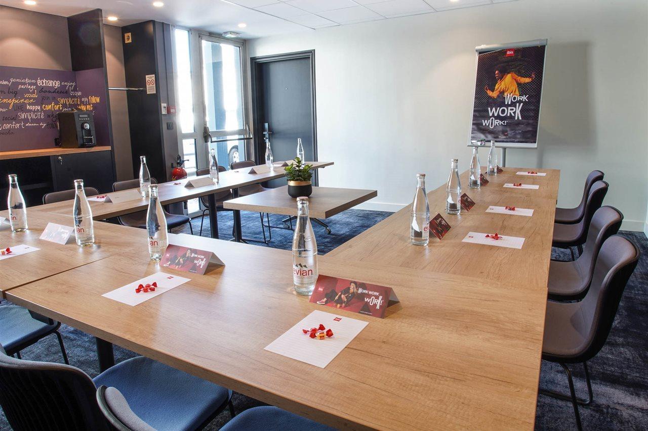 Hotel Ibis Centre Giraudeau 3*